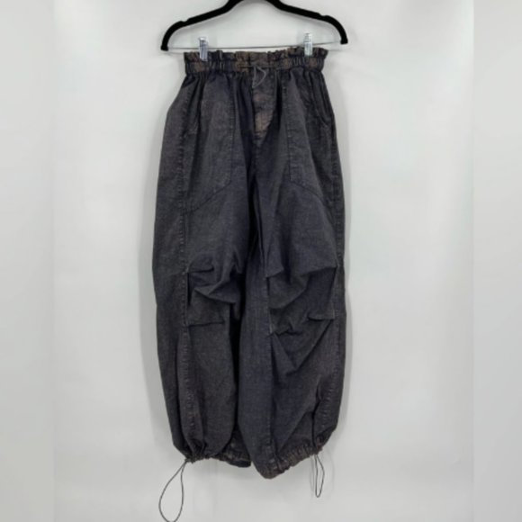 Urban Outfitters Sloan Nylon Distressed Balloon leg Pants - Picture 5 of 7